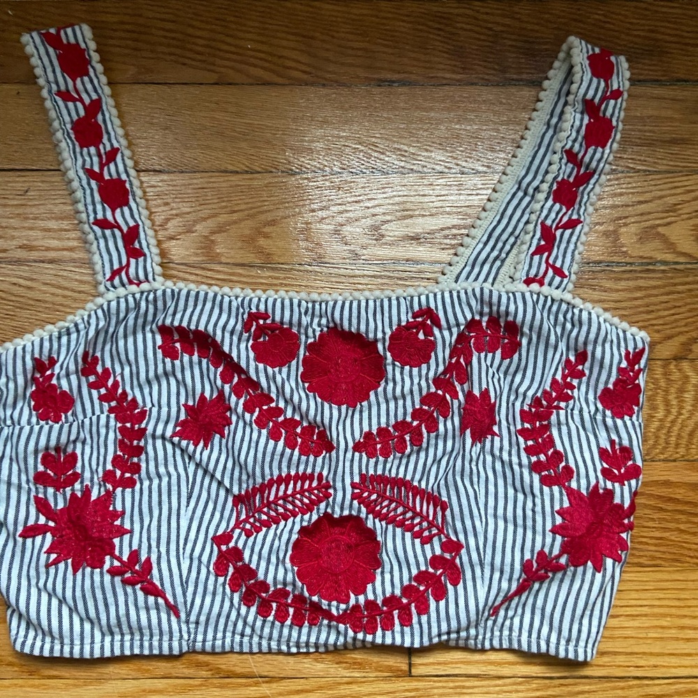 Cropped tank top
